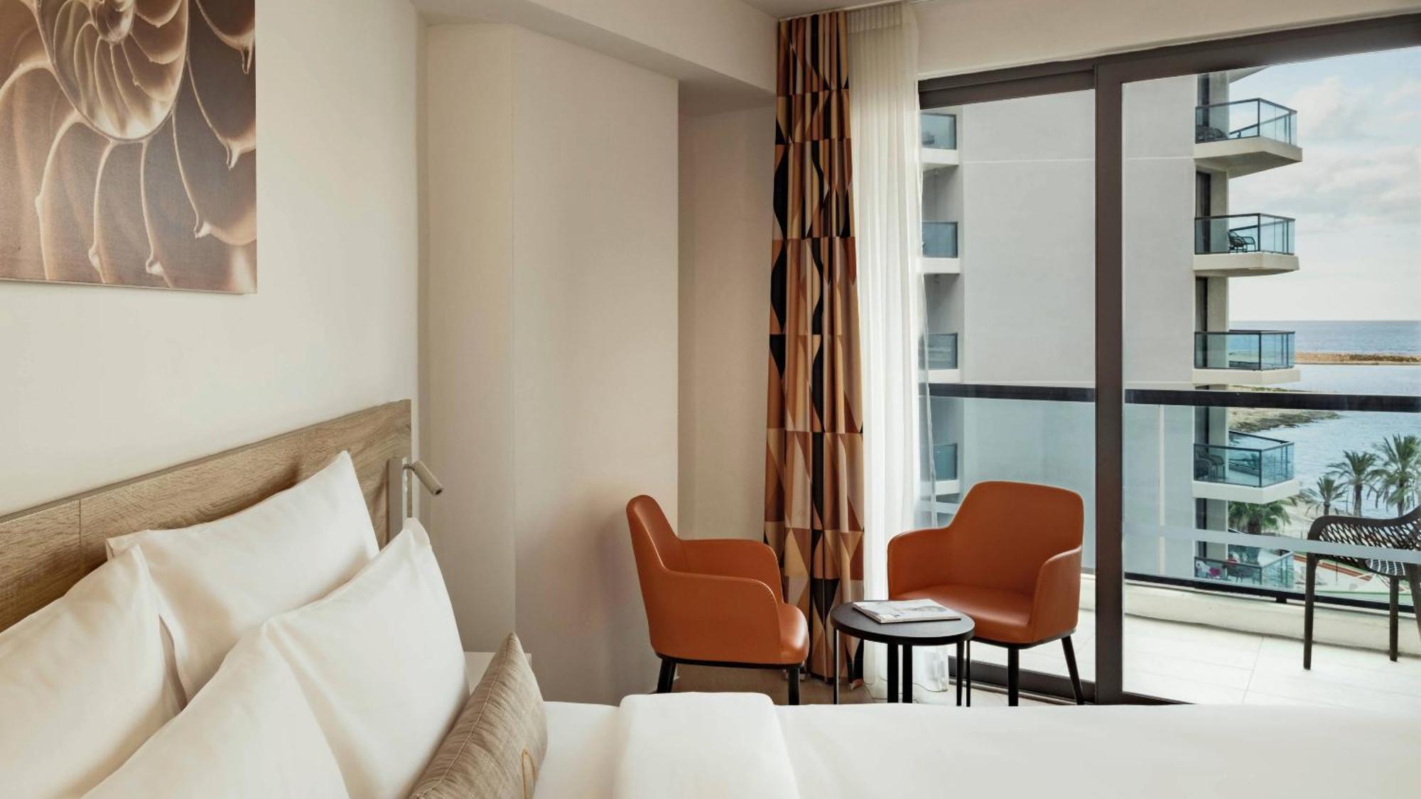 Ax Odycy Hotel